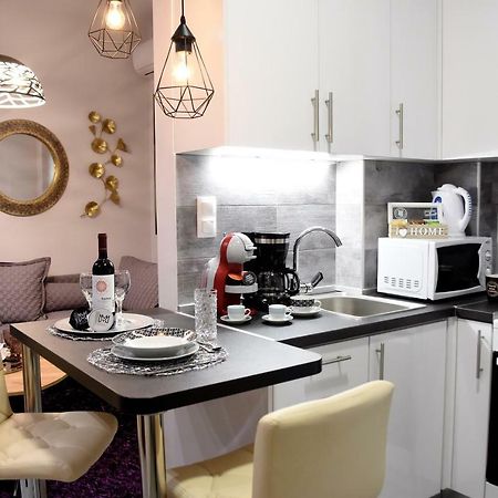 Kosmima Deluxe Apt. Солун Екстериор снимка